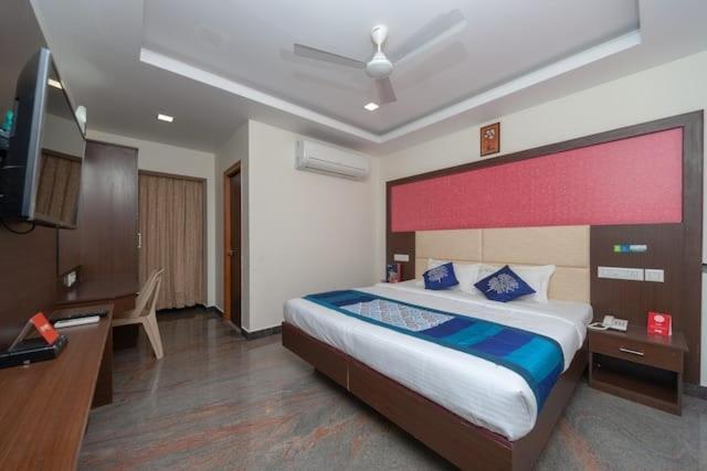 Famous Residency Hotel Tiruchirappalli Exterior photo